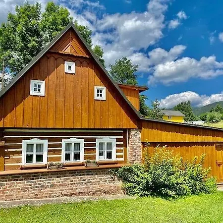 Chaloupka S Rodinnou Tradici Villa
